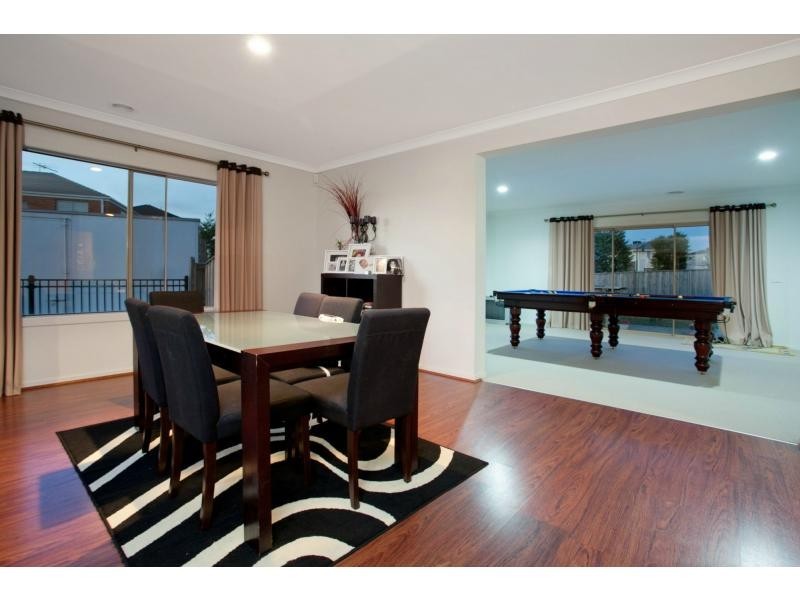 76 Moondarra Drive, Berwick VIC 3806