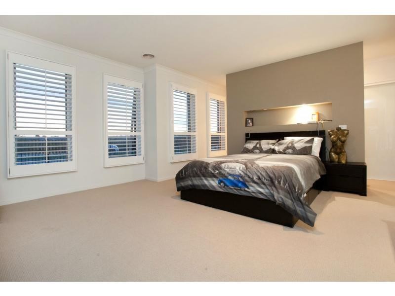 76 Moondarra Drive, Berwick VIC 3806