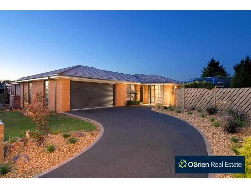 106 Kurrajong Road, Narre Warren VIC 3805