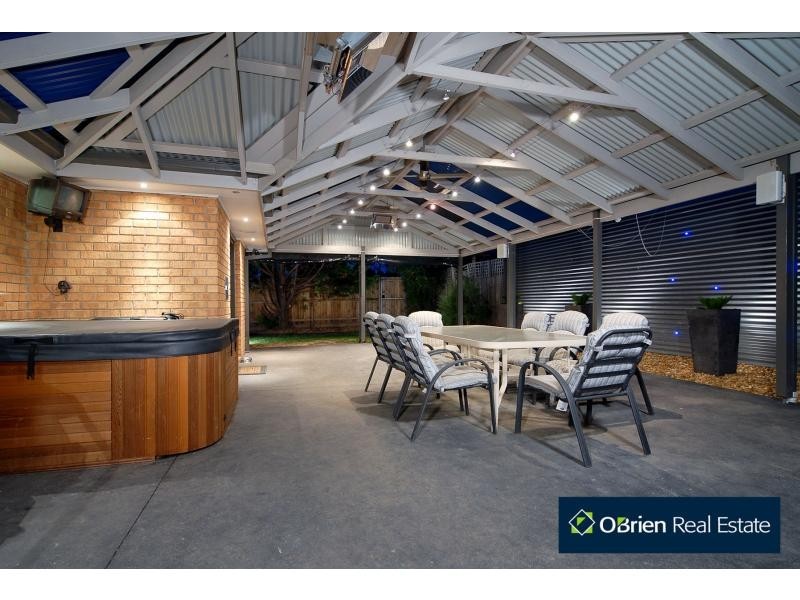 106 Kurrajong Road, Narre Warren VIC 3805