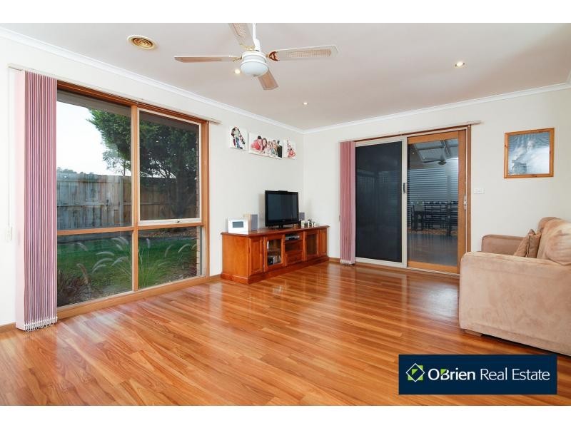 106 Kurrajong Road, Narre Warren VIC 3805