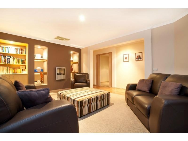 7 Balanka Court, Berwick VIC 3806