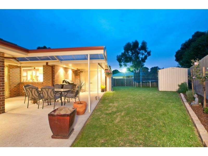 7 Balanka Court, Berwick VIC 3806