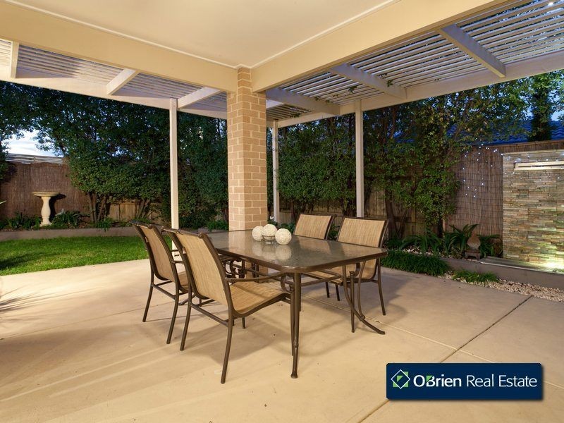 28 Ellen Road, Narre Warren South VIC 3805