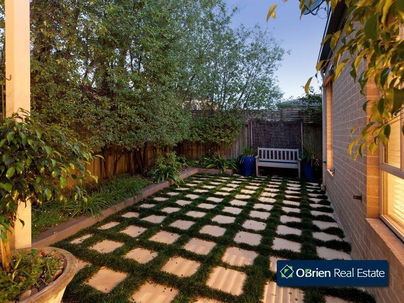 28 Ellen Road, Narre Warren South VIC 3805