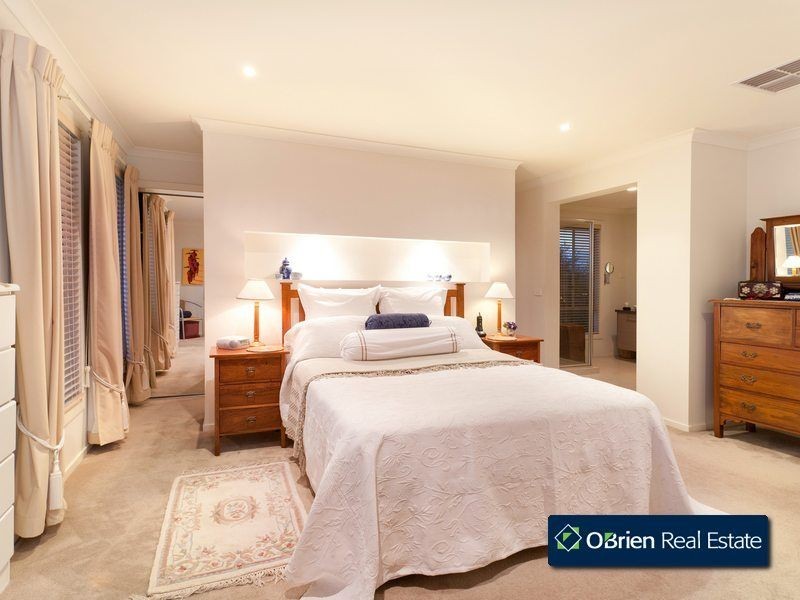 28 Ellen Road, Narre Warren South VIC 3805