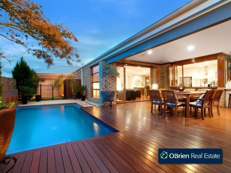 12 Lincoln Avenue, Berwick VIC 3806