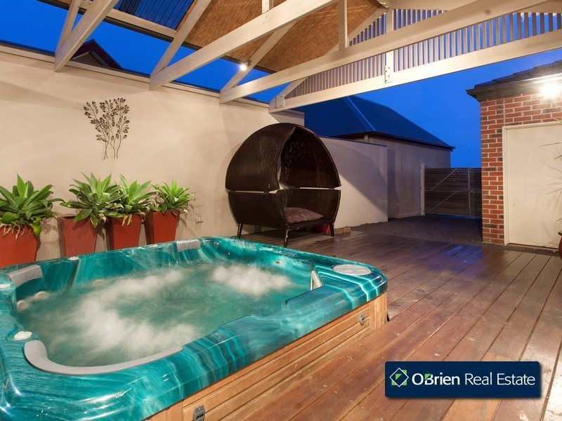 22 Hobart Avenue, Berwick VIC 3806