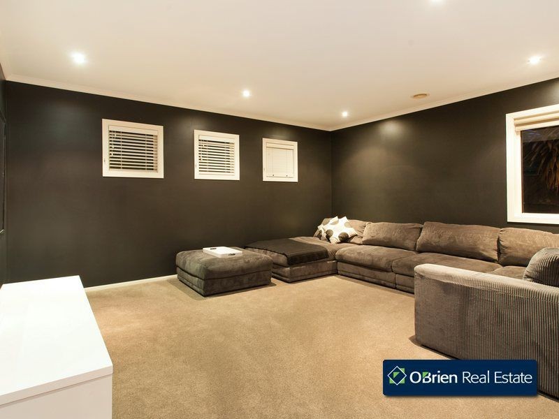 22 Hobart Avenue, Berwick VIC 3806