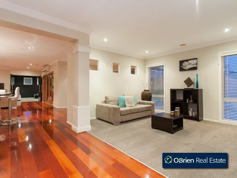 22 Hobart Avenue, Berwick VIC 3806