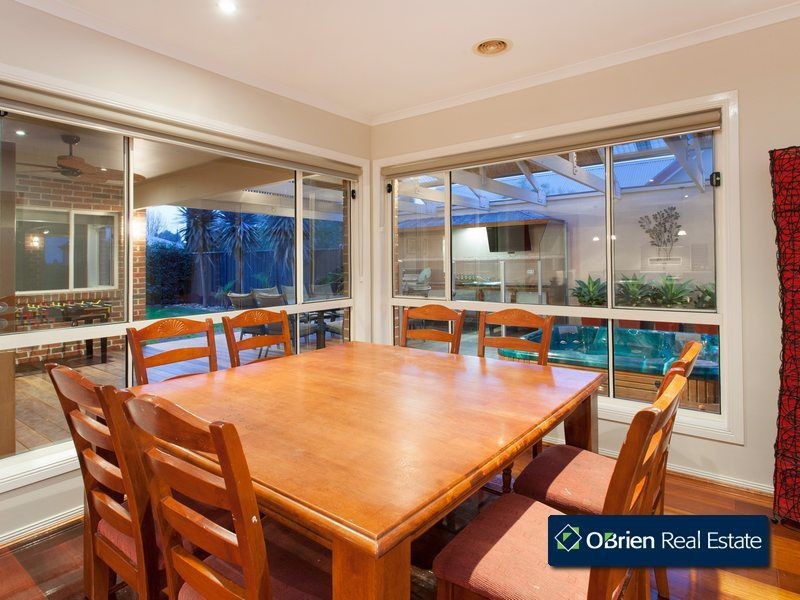 22 Hobart Avenue, Berwick VIC 3806