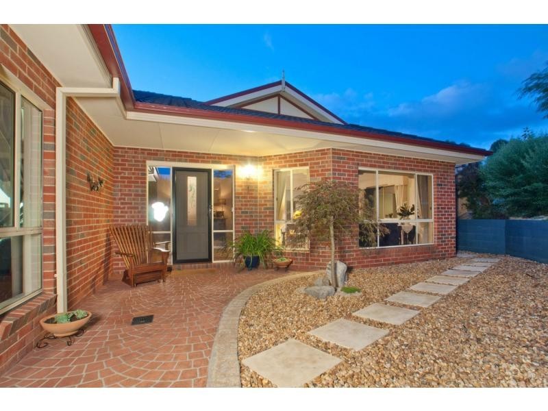 1 Myoora Place, Berwick VIC 3806