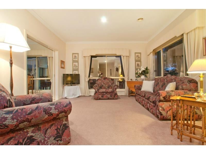 1 Myoora Place, Berwick VIC 3806