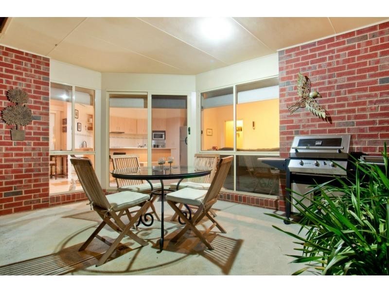 1 Myoora Place, Berwick VIC 3806