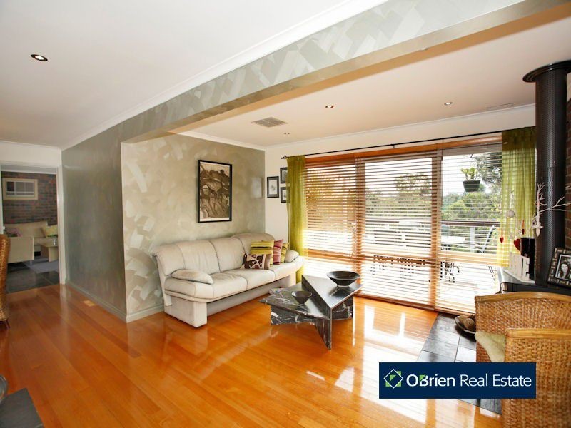 18 Brennan Avenue, Beaconsfield Upper VIC 3808
