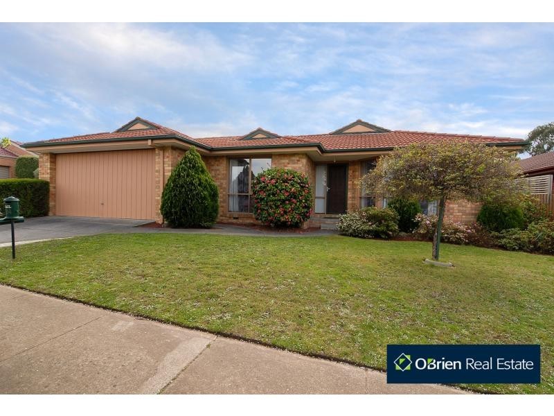 124 Kurrajong Road, Narre Warren VIC 3805