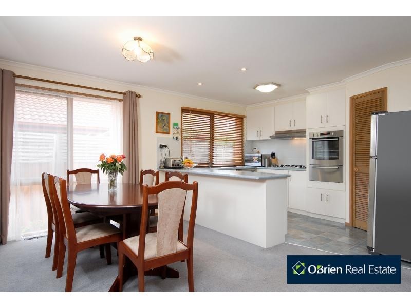 124 Kurrajong Road, Narre Warren VIC 3805