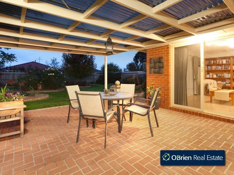 5 Wilton Green, Beaconsfield VIC 3807