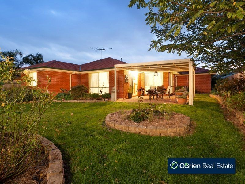 5 Wilton Green, Beaconsfield VIC 3807