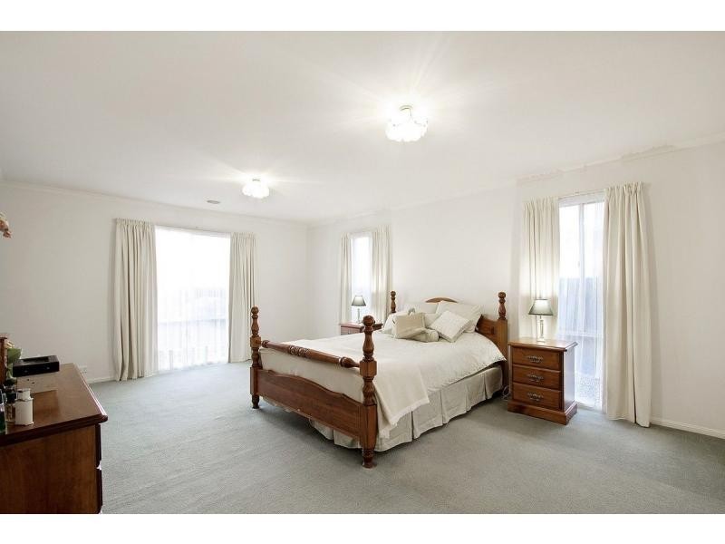 14 St John’s Wood, Berwick VIC 3806