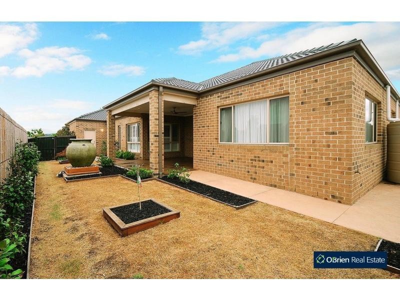 31 Mackellar Street, Pakenham VIC 3810