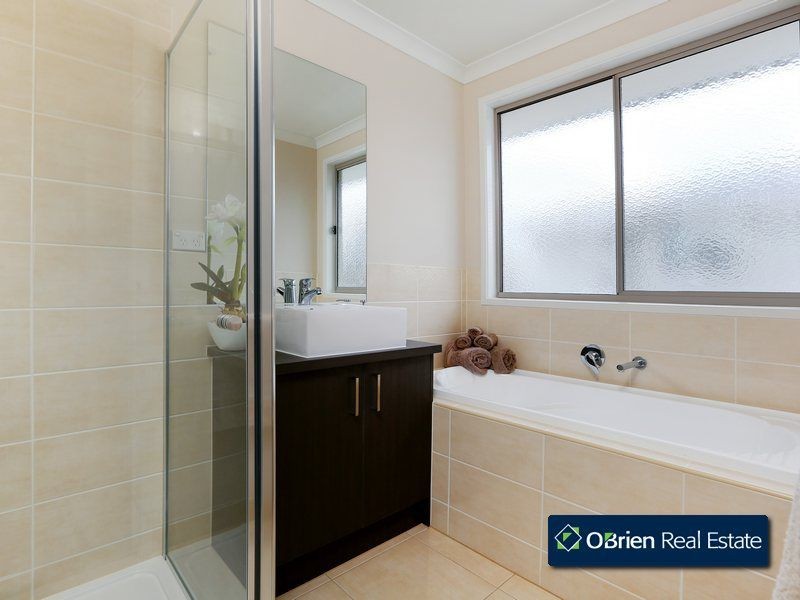 308 Centre Road, Narre Warren South VIC 3805