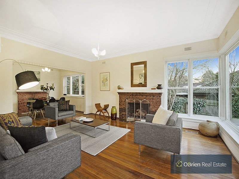 15 Olive Grove, Mentone VIC 3194