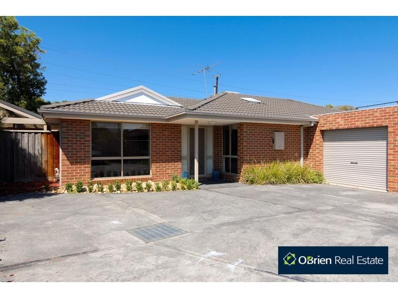 2/96 Sweeney Drive, Narre Warren VIC 3805