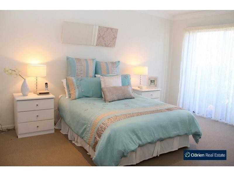 84 Meridian Circuit, Berwick VIC 3806