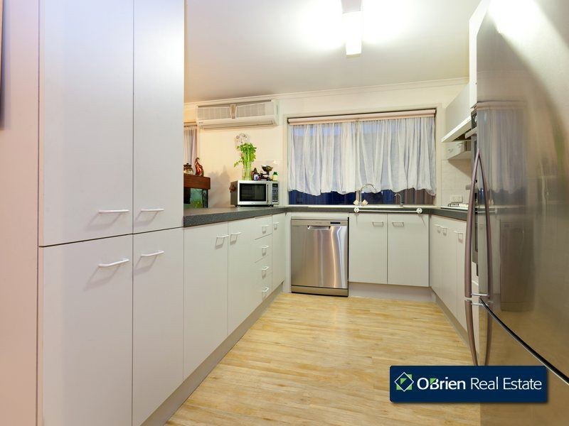 14 Spencer Court, Berwick VIC 3806