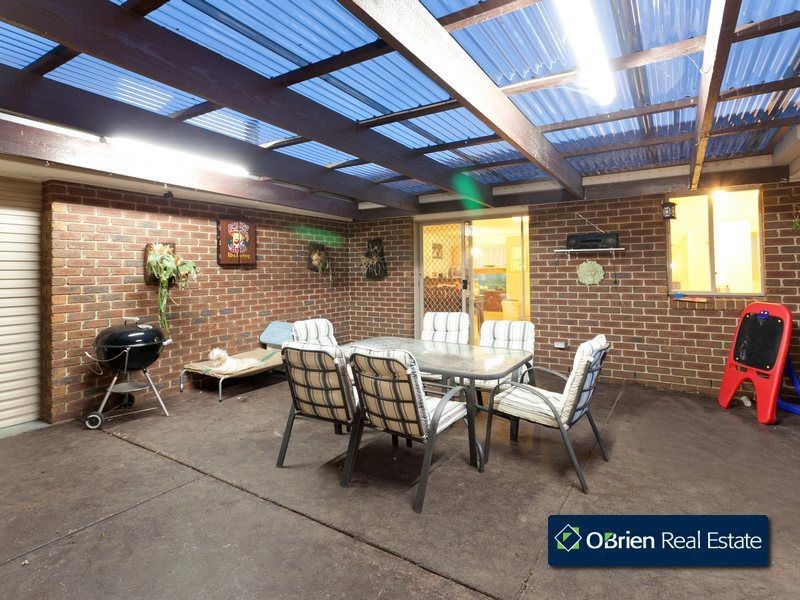 14 Spencer Court, Berwick VIC 3806