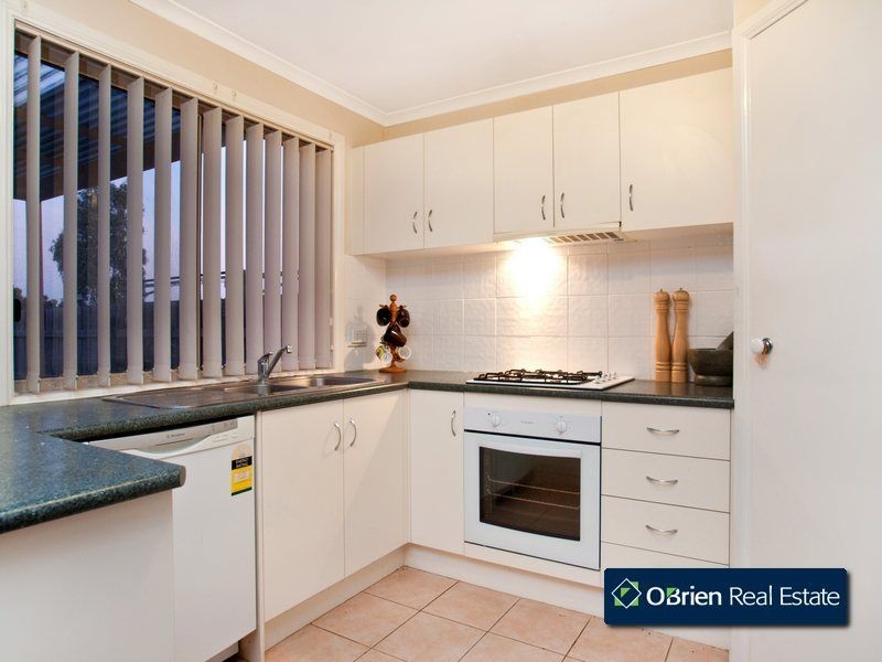 10 Wattlebird Court, Narre Warren VIC 3805