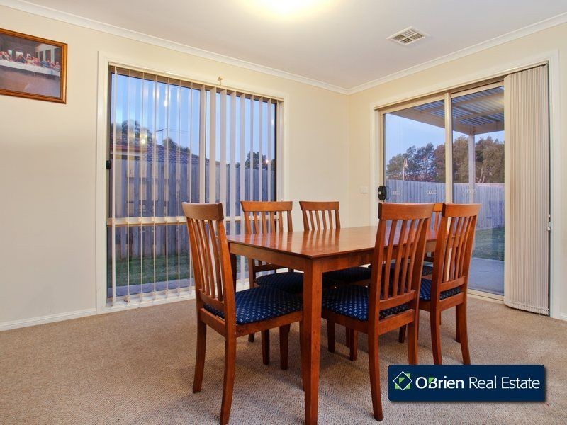 10 Wattlebird Court, Narre Warren VIC 3805