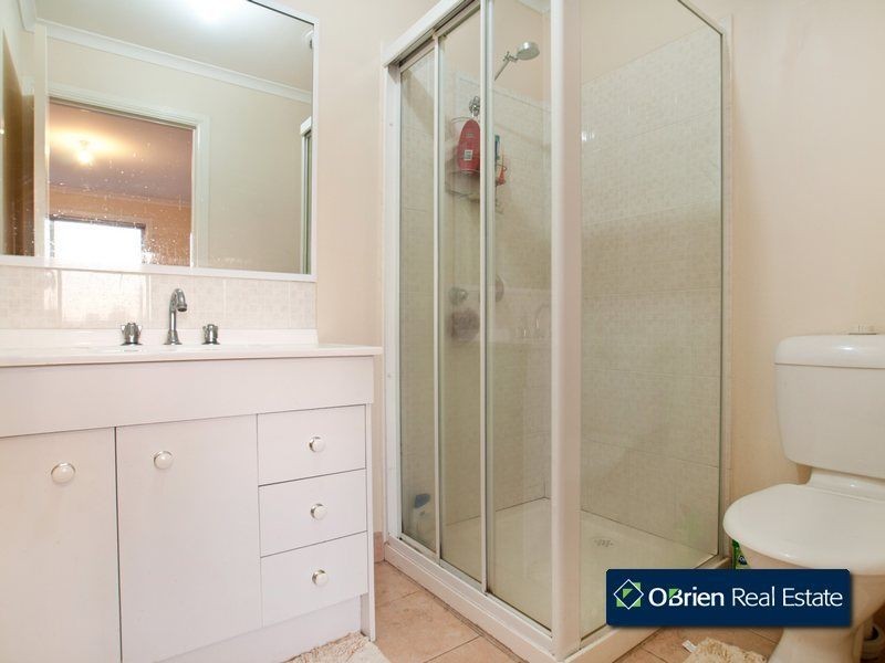 10 Wattlebird Court, Narre Warren VIC 3805