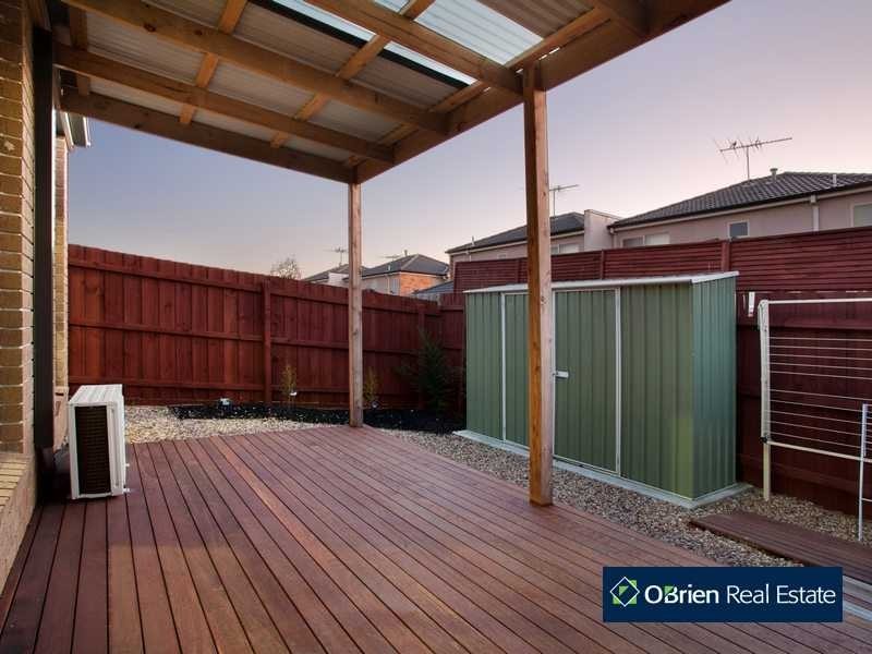 5A Turella Close, Berwick VIC 3806