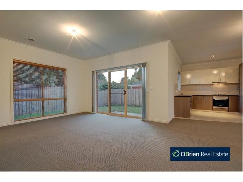 5/42 Inglis Road, Berwick VIC 3806