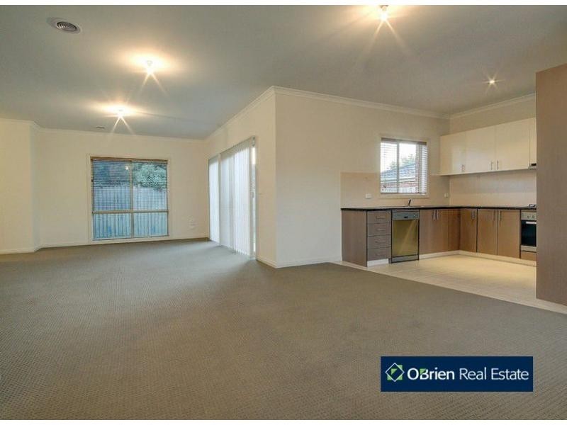 5/42 Inglis Road, Berwick VIC 3806