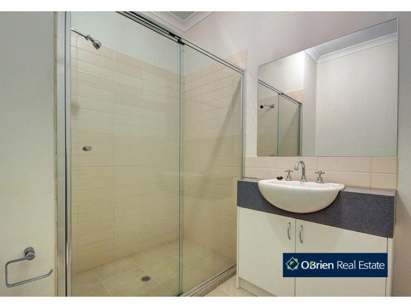 5/42 Inglis Road, Berwick VIC 3806