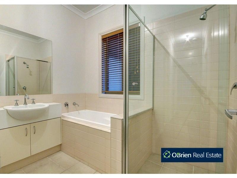 5/42 Inglis Road, Berwick VIC 3806