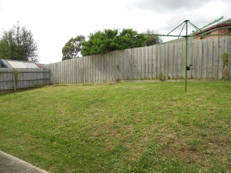 4 Prime Court, Berwick VIC 3806