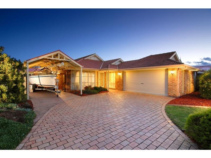 301 Centre Road, Narre Warren South VIC 3805