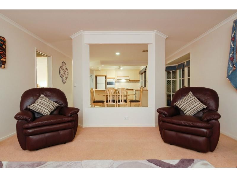 301 Centre Road, Narre Warren South VIC 3805