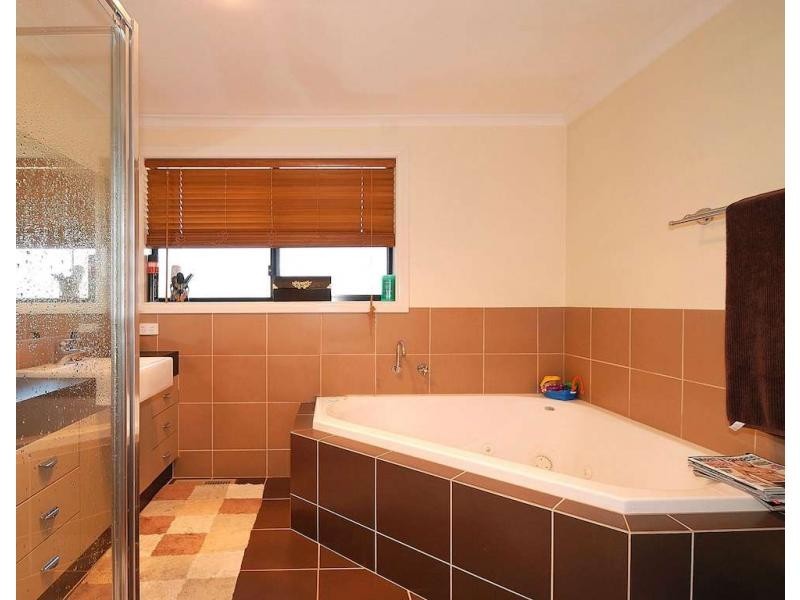 1/6 Western Way, Narre Warren VIC 3805