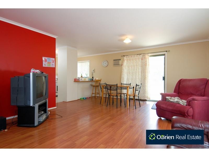 2 Stringybark Court, Berwick VIC 3806