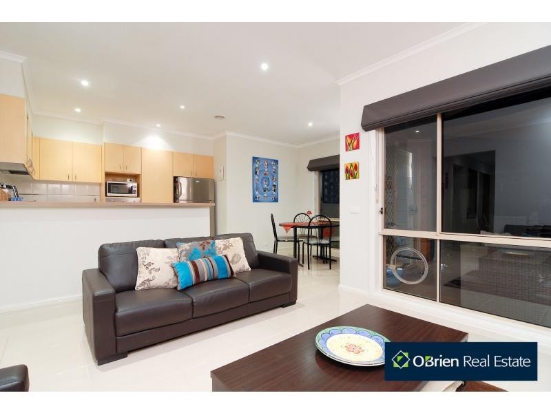 101 Golden Grove Drive, Narre Warren South VIC 3805