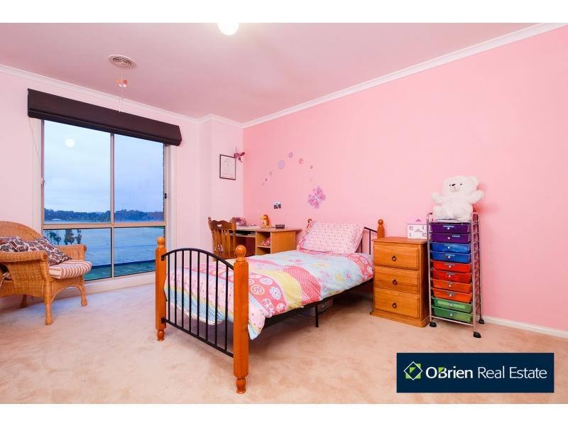 101 Golden Grove Drive, Narre Warren South VIC 3805