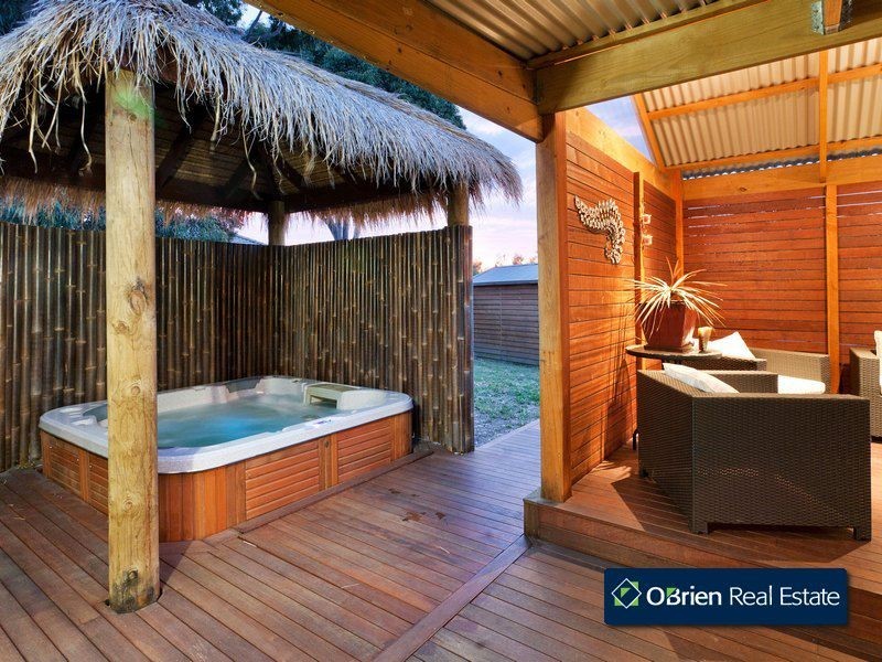 122 Marisa Crescent, Berwick VIC 3806