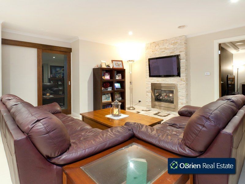 122 Marisa Crescent, Berwick VIC 3806