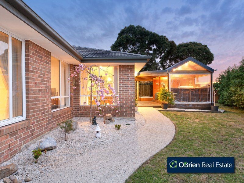 122 Marisa Crescent, Berwick VIC 3806
