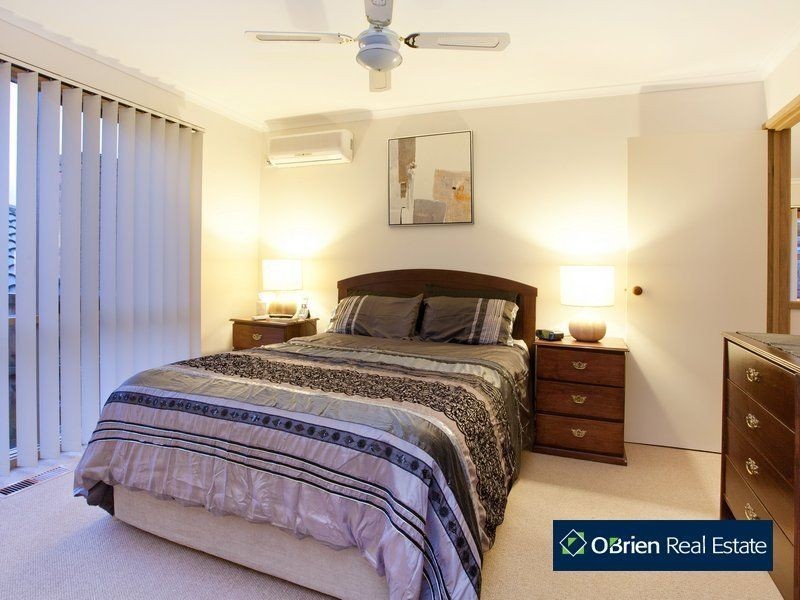 69 Edrington Park Drive, Berwick VIC 3806